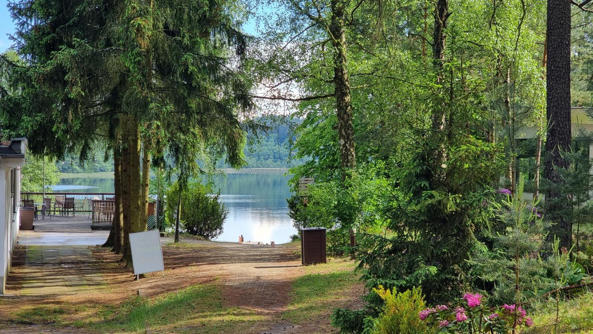 Osrodek La La Las - Domki Letniskowe W Lesie Nad Jeziorem Bytnica Exterior photo