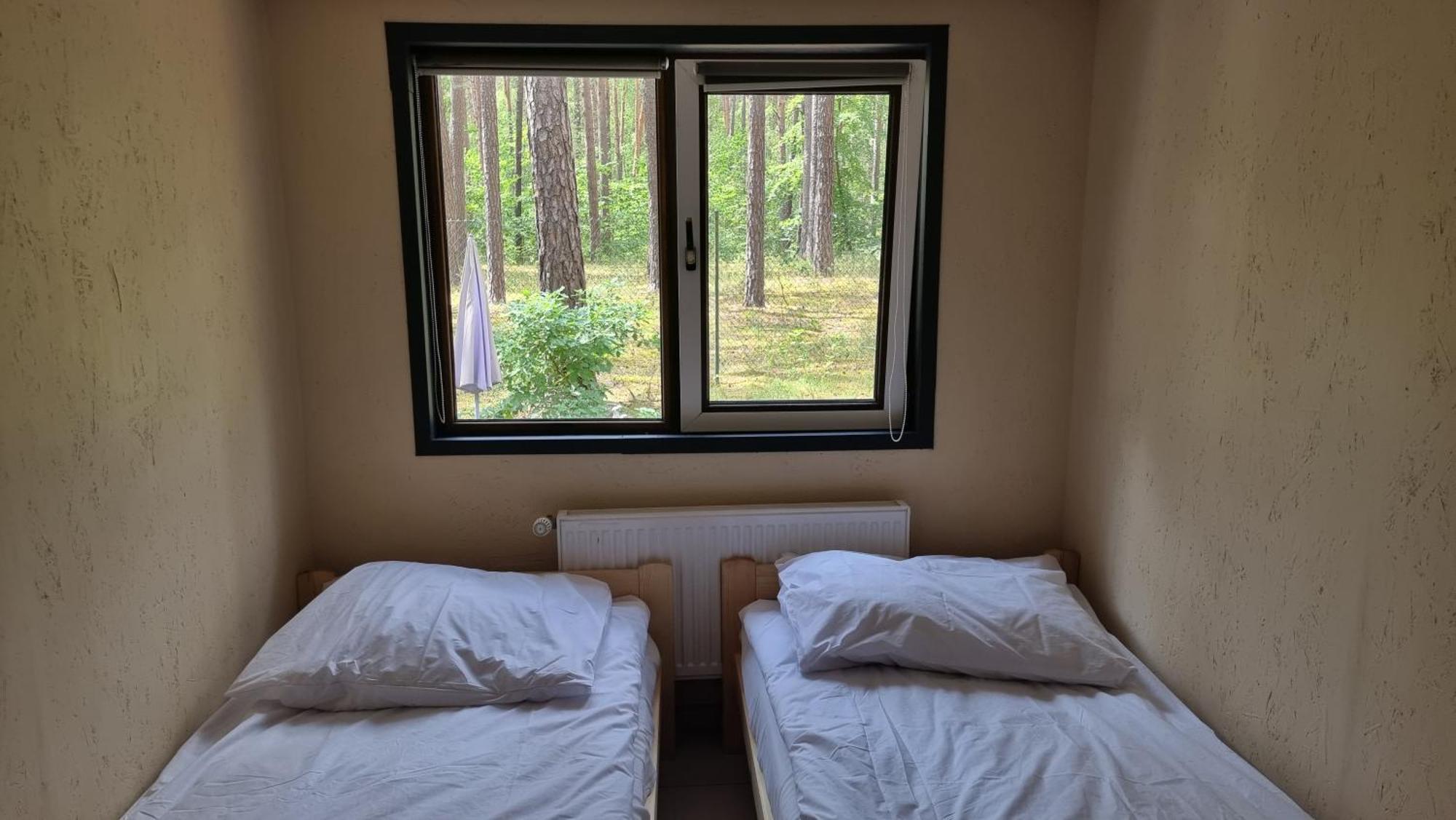 Osrodek La La Las - Domki Letniskowe W Lesie Nad Jeziorem Bytnica Room photo
